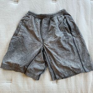 Lululemon pace breaker lined short 9”